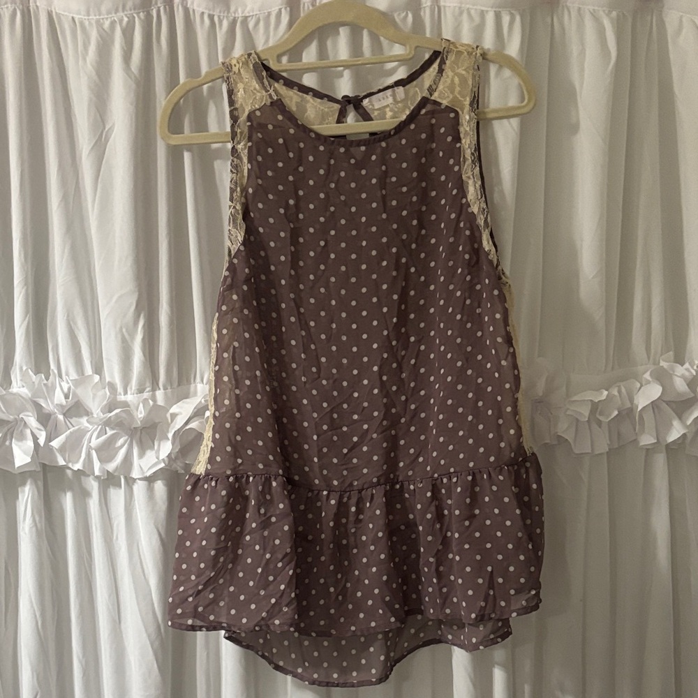 Sleeveless Polka Dot Lace-Trim Blouse - Brownish purple